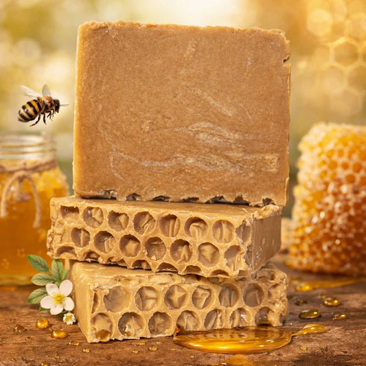 Honey Git Nekkid - All Natural w Honeysuckle